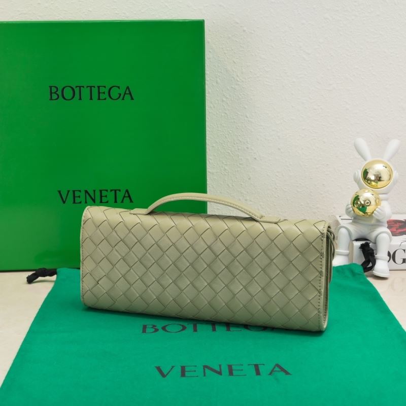 Bottega Veneta Clutch Bags